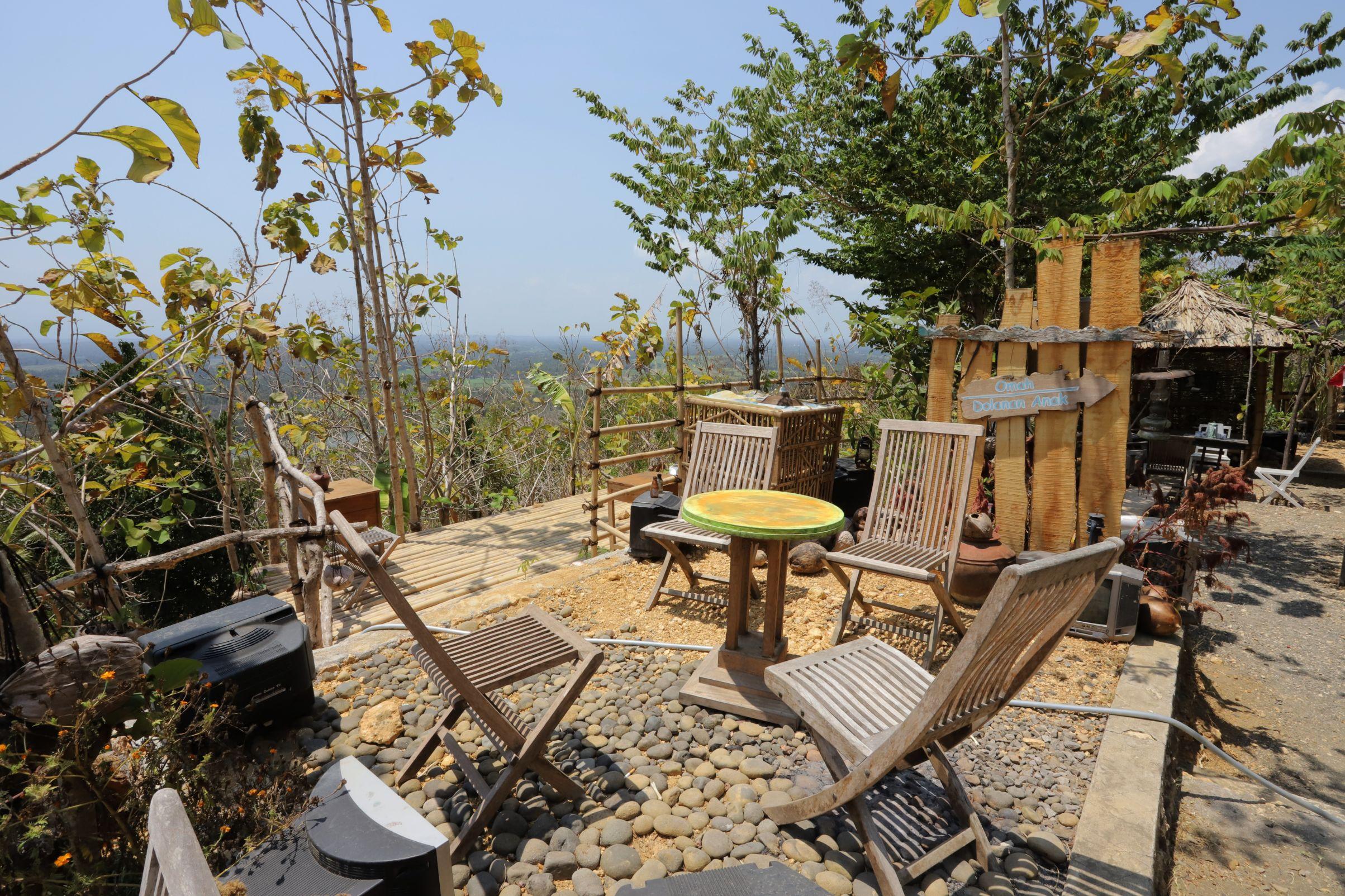 Newalaskuliner & Homestaywatulumbung Kretek Екстер'єр фото