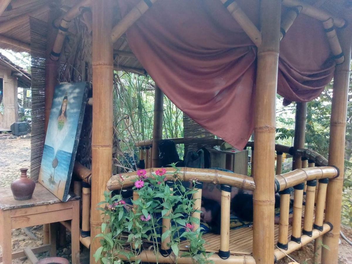Newalaskuliner & Homestaywatulumbung Kretek Екстер'єр фото