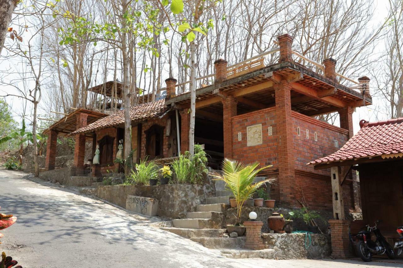 Newalaskuliner & Homestaywatulumbung Kretek Екстер'єр фото